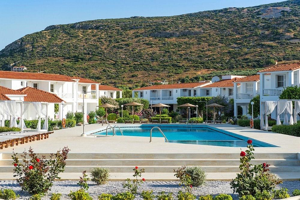 Fito Aqua Bleu Resort Питагорион Экстерьер фото