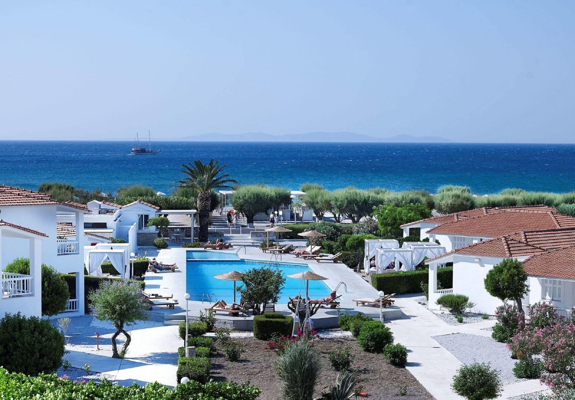 Fito Aqua Bleu Resort Питагорион Экстерьер фото